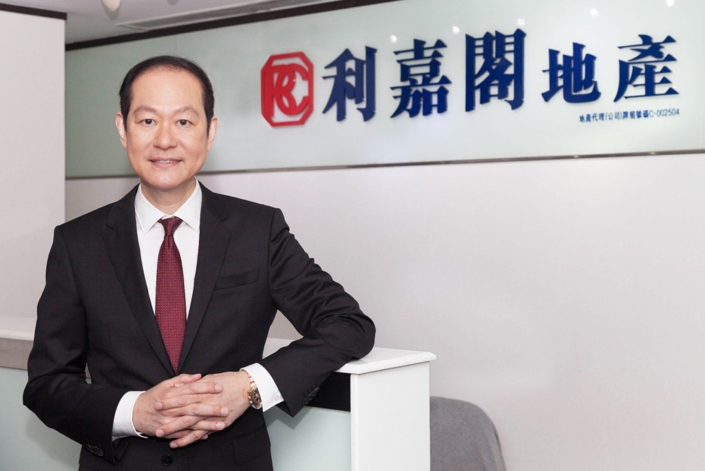 利嘉閣廖偉強指，該行推出「安心代理」。