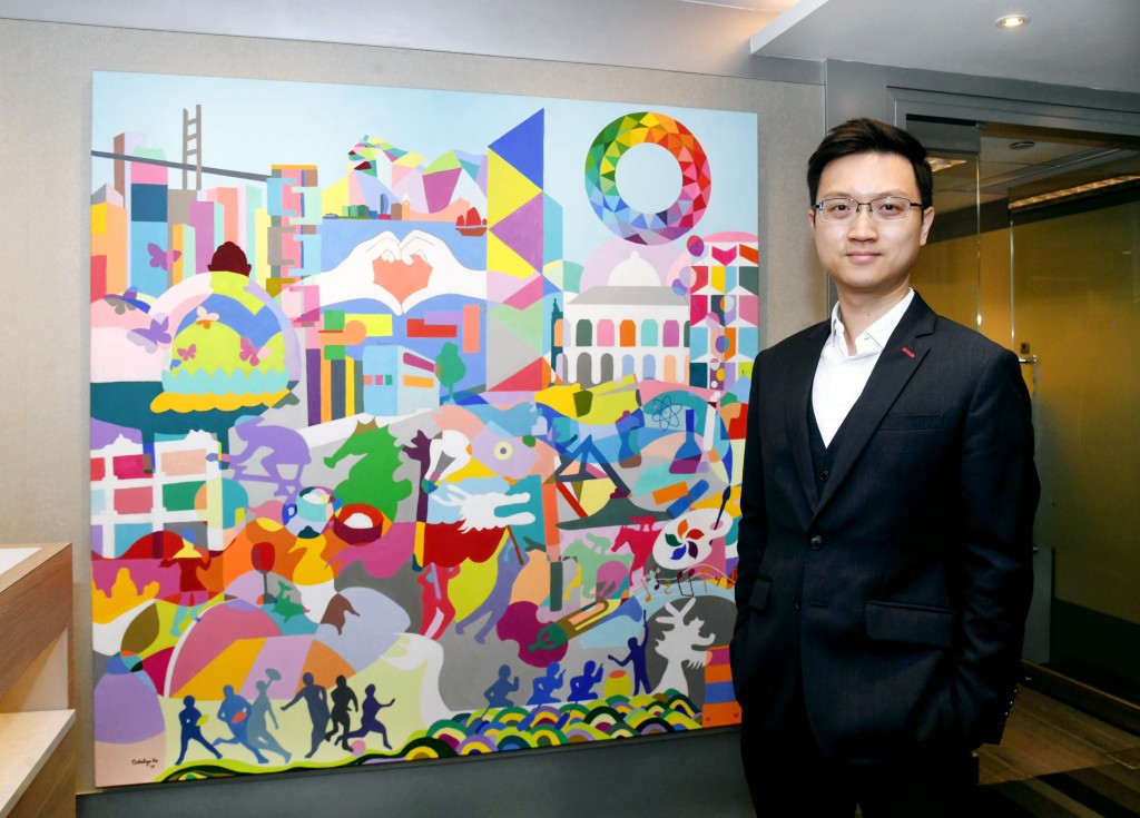 叶文祺认为，要真正撬动市场，必须借鉴外国成熟经验，推动更专业化及机构化的私人营运模式。