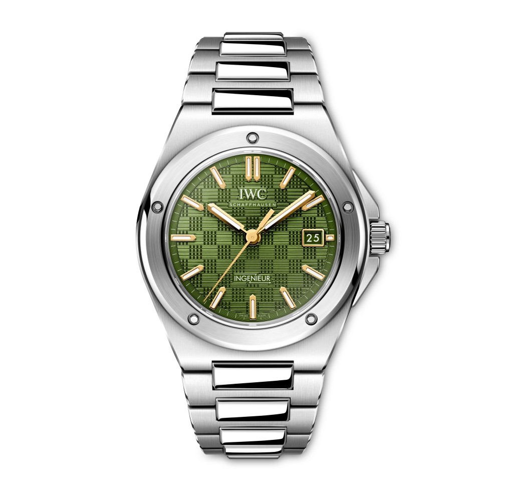 IWC Ingenieur Automatic 40,錶殼:40mm不鏽鋼 / 機芯:32111自動 / 售價:$96,000。 IWC Ingenieur Automatic 40,錶殼:40mm不鏽鋼 / 機芯:32111自動 / 售價:$96,000。