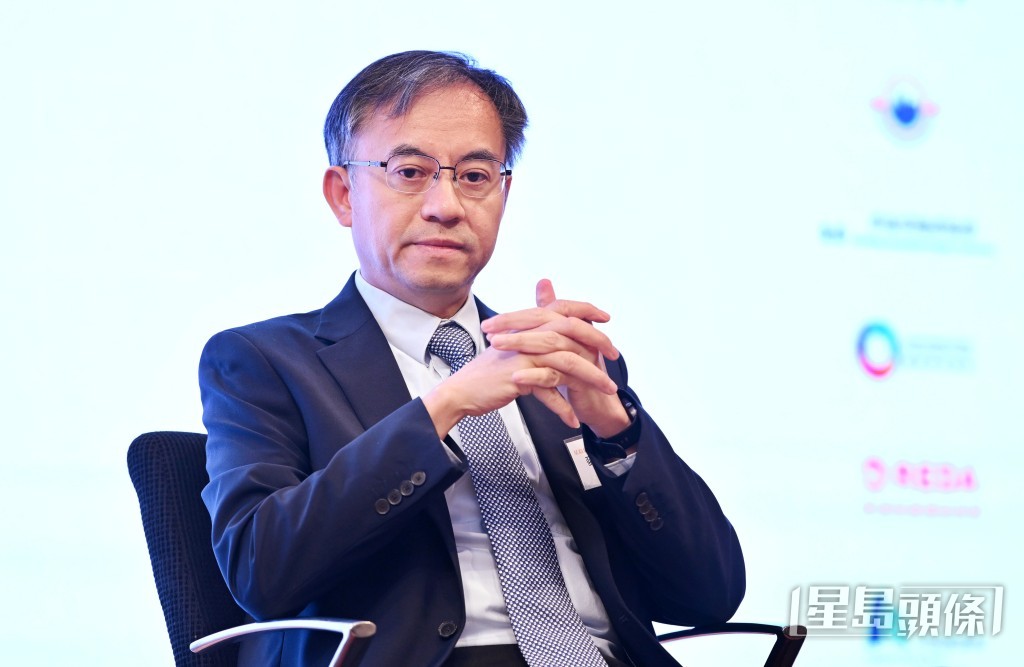 浸會大學會計、經濟及金融學系副教授麥萃才指, IMF對商業房地產的意見可以理解,但指有關數據存在「時間差」;隨本港最新經濟數據有明顯改善,他預期商業地產市道最壞情況很大機會已見底。資料圖片 浸會大學會計、經濟及金融學系副教授麥萃才指, IMF對商業房地產的意見可以理解,但指有關數據存在「時間差」;隨本港最新經濟數據有明顯改善,他預期商業地產市道最壞情況很大機會已見底。資料圖片