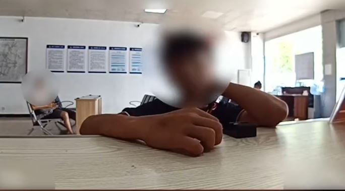 駕大膽車的12歲童，謊稱患矮小症但其實已成年。桂林交警