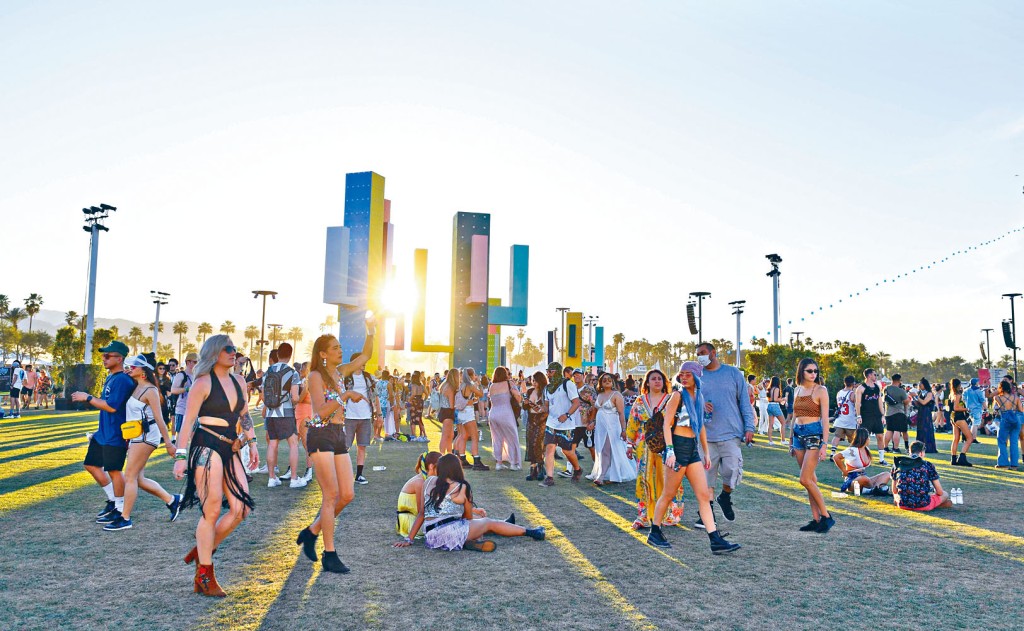 ■Coachella音樂及藝術節繼去年因疫情取消後,再宣布今年亦會取消。