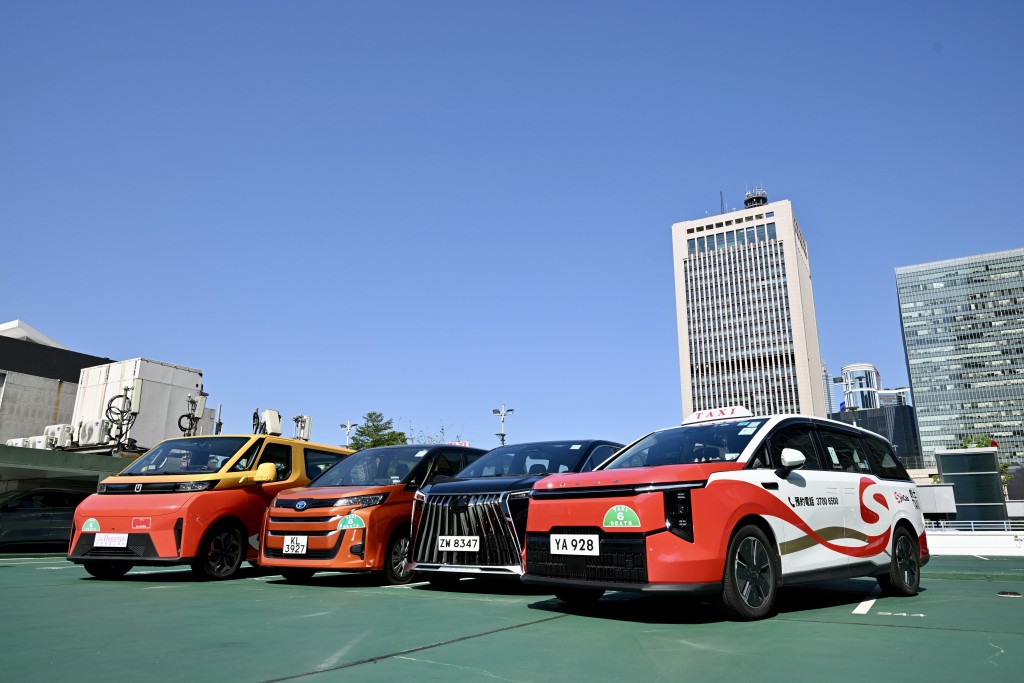 的士車隊去年7月投入服務，最初合共只提供約900輛車，未符合可服務車數須達申請規模的6成才獲發牌的要求。資料圖片