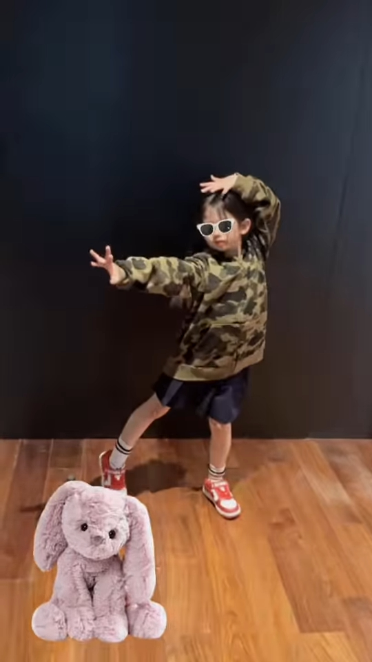 郭富城的二女Charlotte當時只有5歲。