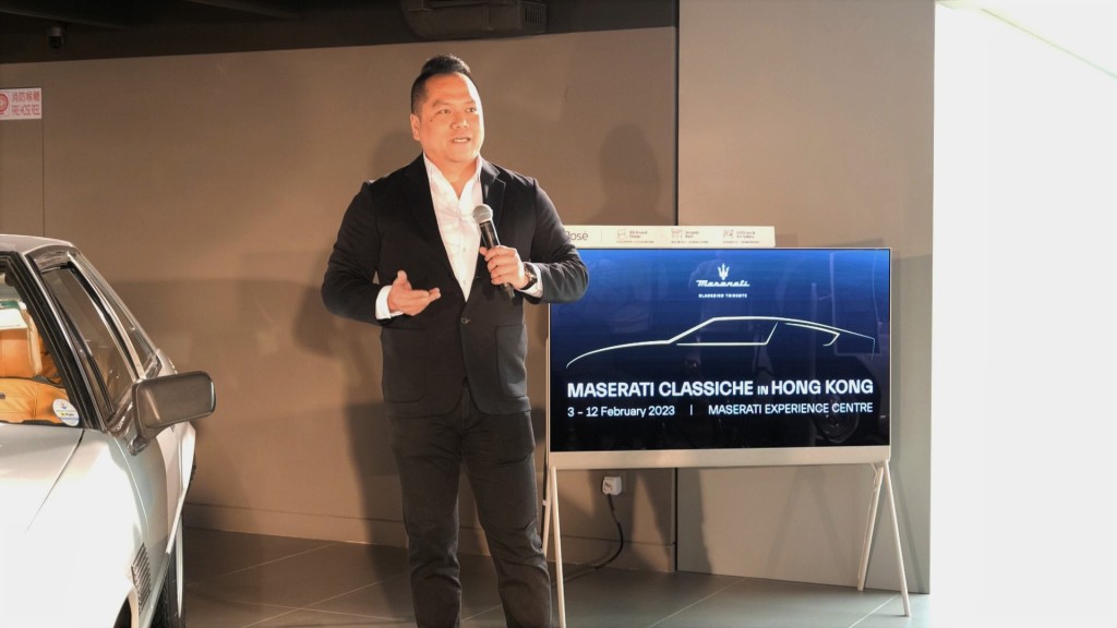 Blackbird Tridente总经理Jerry Tam向传媒介绍三款经典车。