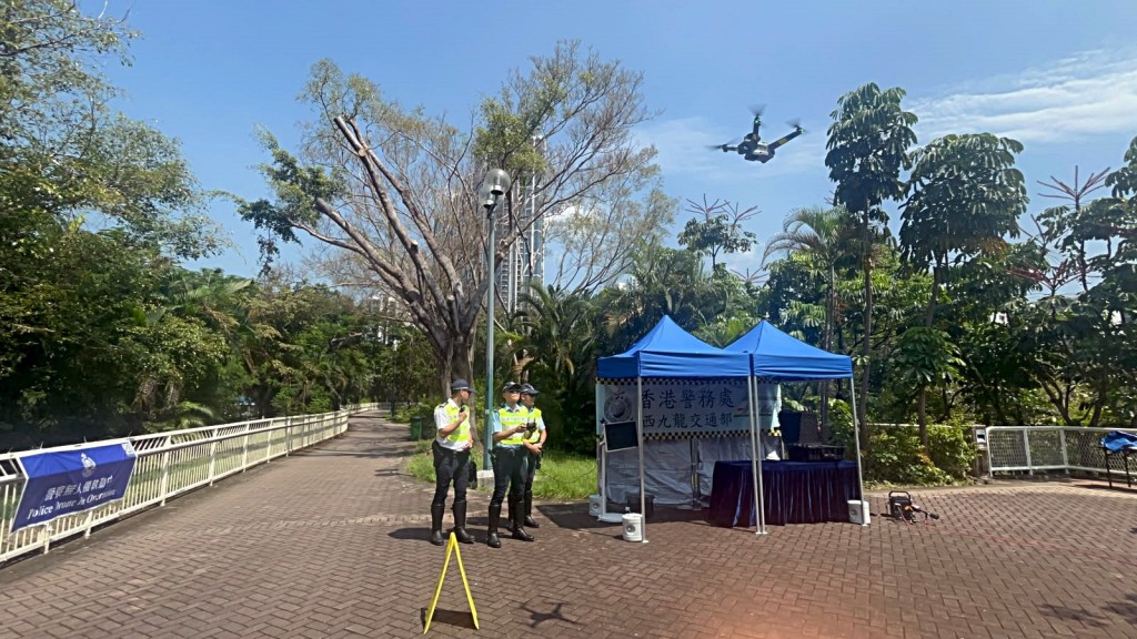 警方使用無人機進行執法。楊偉亨攝 警方使用無人機進行執法。楊偉亨攝