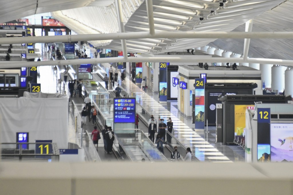 抵港旅客明天起在機場開始接受測試RT-LAMP核酸檢測技術。資料圖片