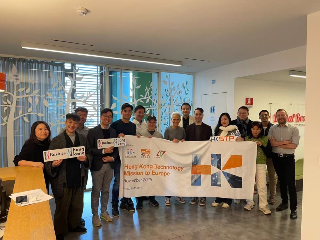 謝偉燦會長代表商會參加香港貿發局主辦「Think Business, Think Hong Kong」（TBTHK）在歐洲推廣的活動。