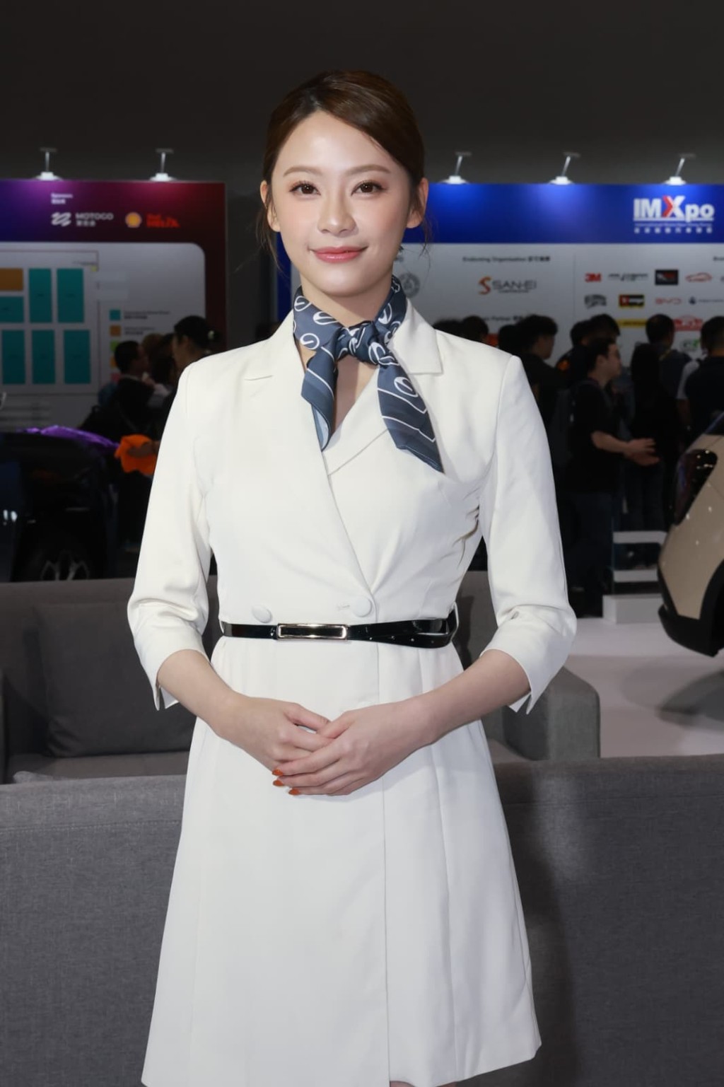 葉蒨文好想同男友一齊攞台慶獎。 葉蒨文好想同男友一齊攞台慶獎。