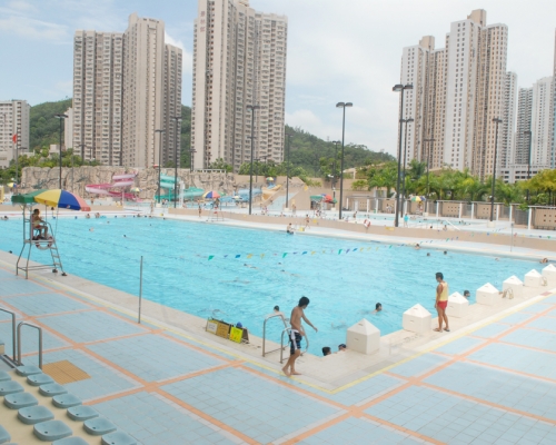 將軍澳游泳池昨現鼠蹤。 資料圖片