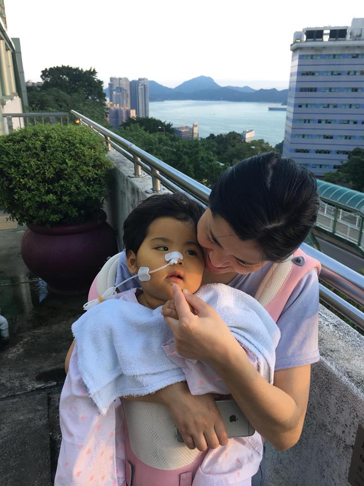 小予恩已進行一系列換肝前檢查。「小予恩關懷禱告組」圖片