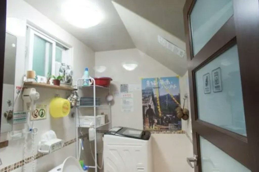 台東知名民宿波尼多小旅宿，被揭發在浴室暗藏針孔鏡頭偷拍住客。Facebook