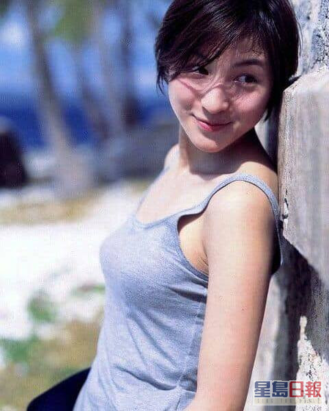 广末凉子上一本写真，已是22年前发行。