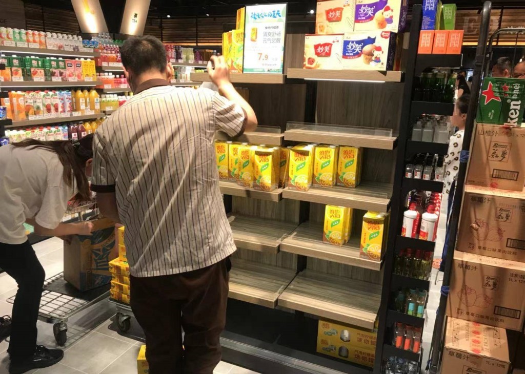 維他奶產品在內地被零售商下架。網上圖片