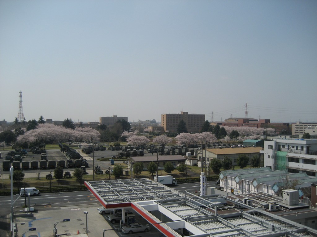 日本陸上自衛隊朝霞基地周一傳出火警。維基百科