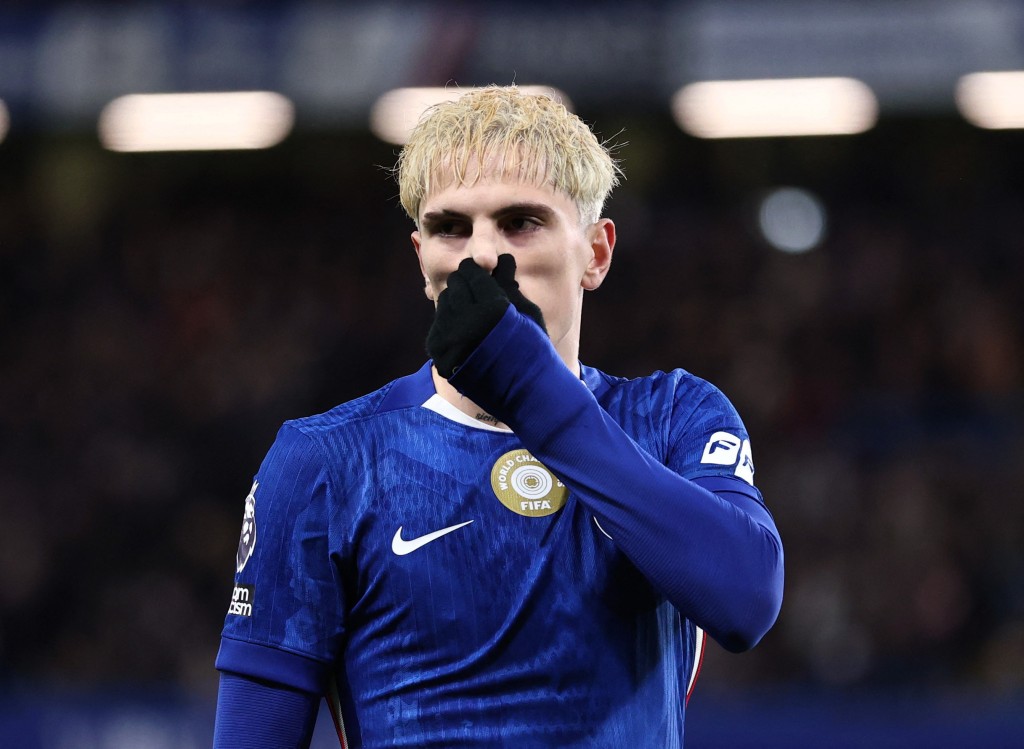 加拿祖交出災難性的表現，上半場共12次失控球權。路透社