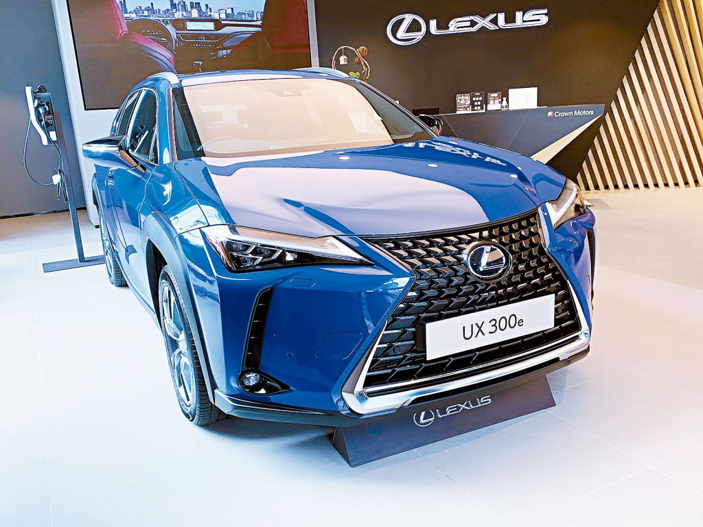 ●UX300e電動車暫時只有最頂級Ultimate版本發售，「一換一」售價$499,890起。
