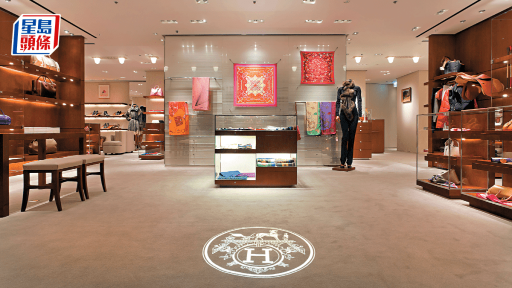 愛馬仕(Hermès)憑着2,436.5億歐元市值,成功超越其競爭對手LVMH,並成為法國CAC40指數最高價值的公司。