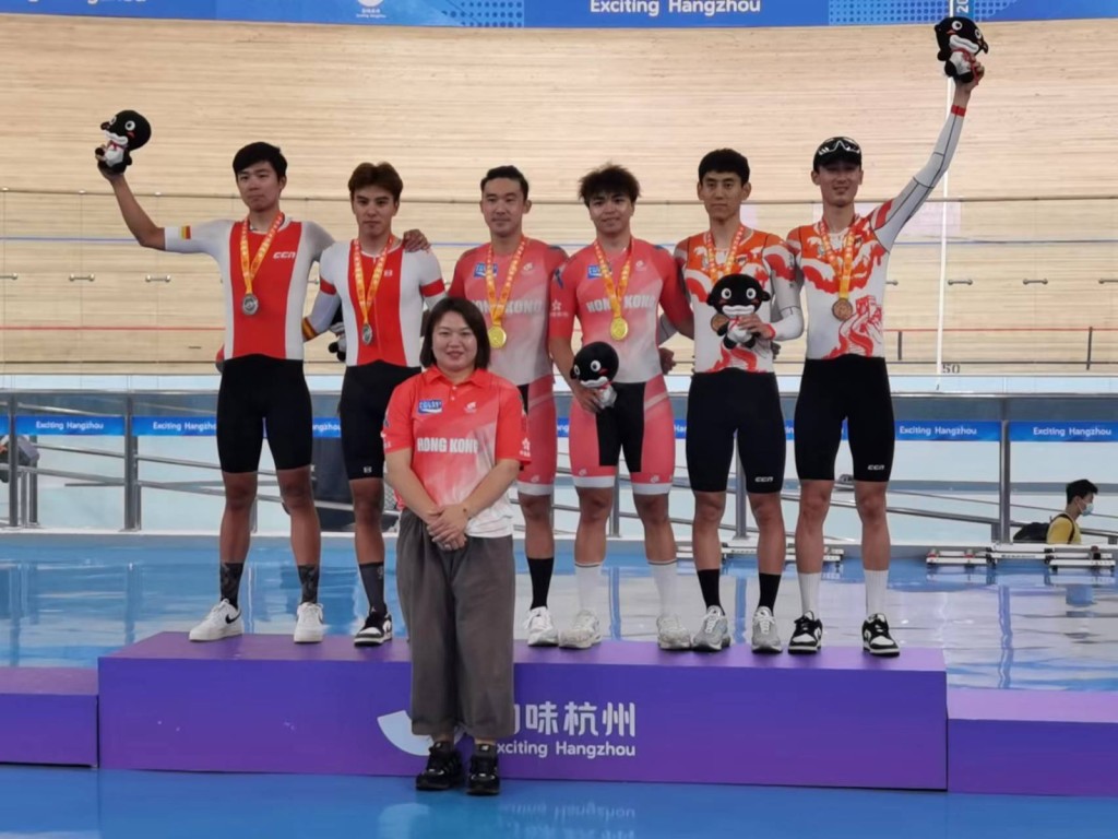 梁峻榮及梁嘉儒於男子麥迪遜賽奪冠。 中國香港單車總會圖片