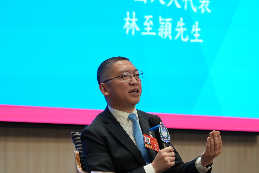 林至頴勉勵大家要平衡好發展和安全,為強國建設貢獻香港所長。 林至頴勉勵大家要平衡好發展和安全,為強國建設貢獻香港所長。