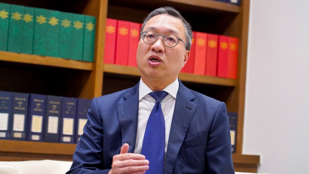 律政司司长林定国明率40人跨专业代表团访新疆中亚 推广本港法律优势及专业服务