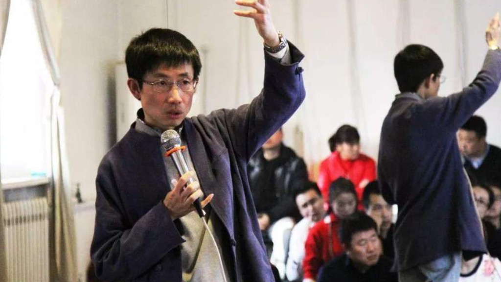 鄧海鵬被指打著「靈魂塑造」旗號去騙財騙色。
