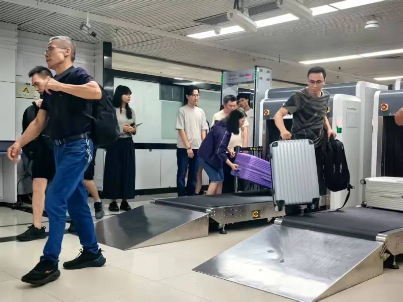 進行改善工程後旅客拿取行李較之前方便。　羅湖口岸提供