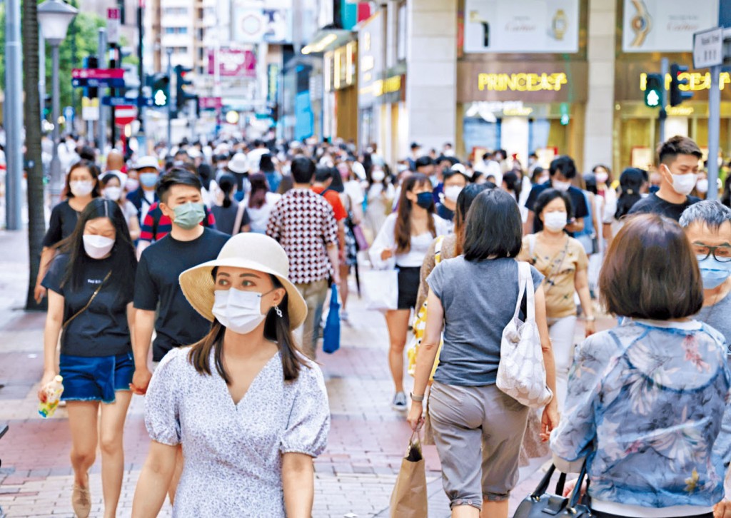本港疫情反彈，兩星期後單日確診數字或增加兩倍。