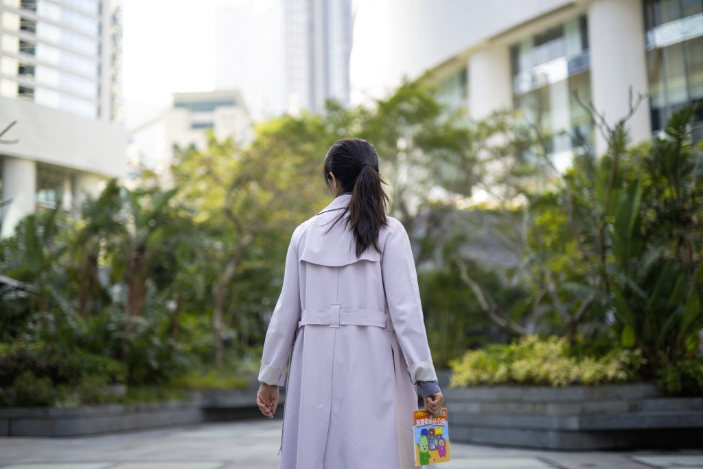 周太說其攻略第一步就是陪伴，全心全意陪伴囝囝學習、走過每一步，給予他最高的安全感。（圖片來源：《親子王》）