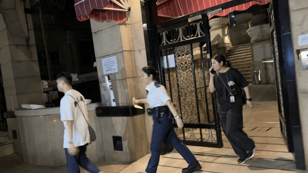 警員到場調查。蔡楚輝攝 警員到場調查。蔡楚輝攝