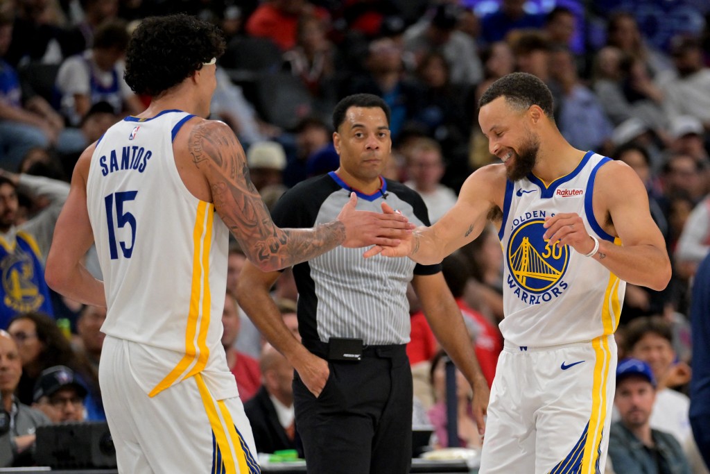 居利（右）在下半場大爆發狂斬27分，全場貢獻35分。路透社