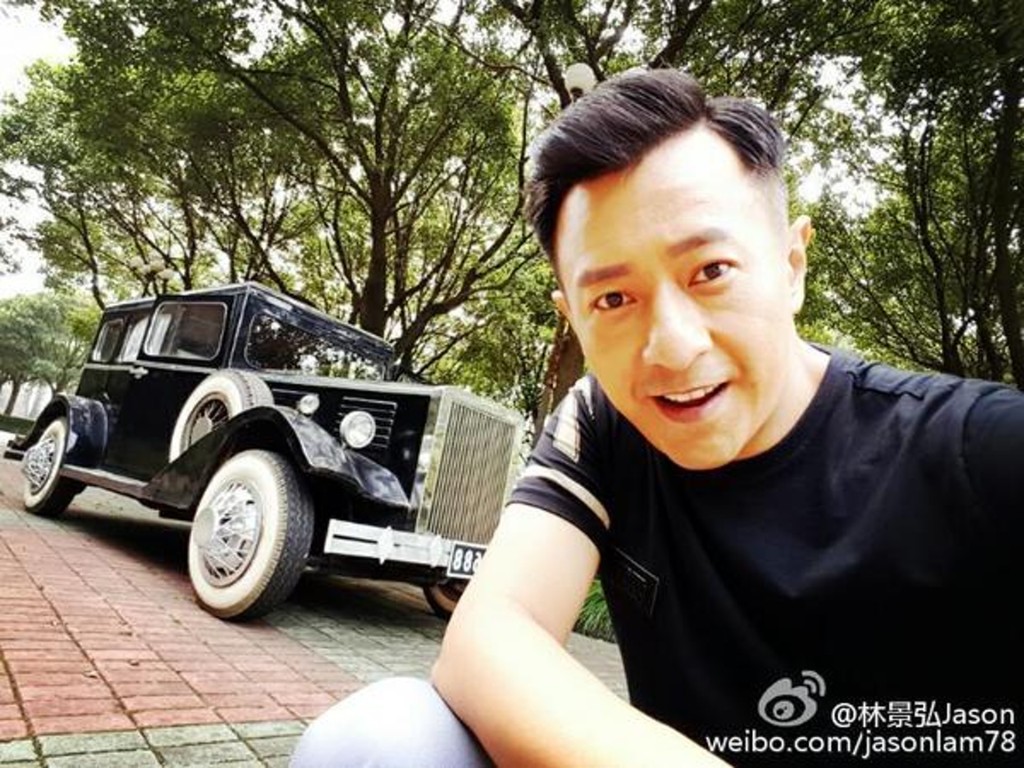 林景弘在TVB工作期間,曾拍了逾百套劇集。 林景弘在TVB工作期間,曾拍了逾百套劇集。