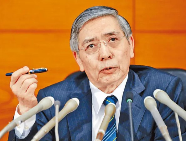 日本央行行长黑田东彦将于明年4月8日完成任期，市场原预期按兵不动。