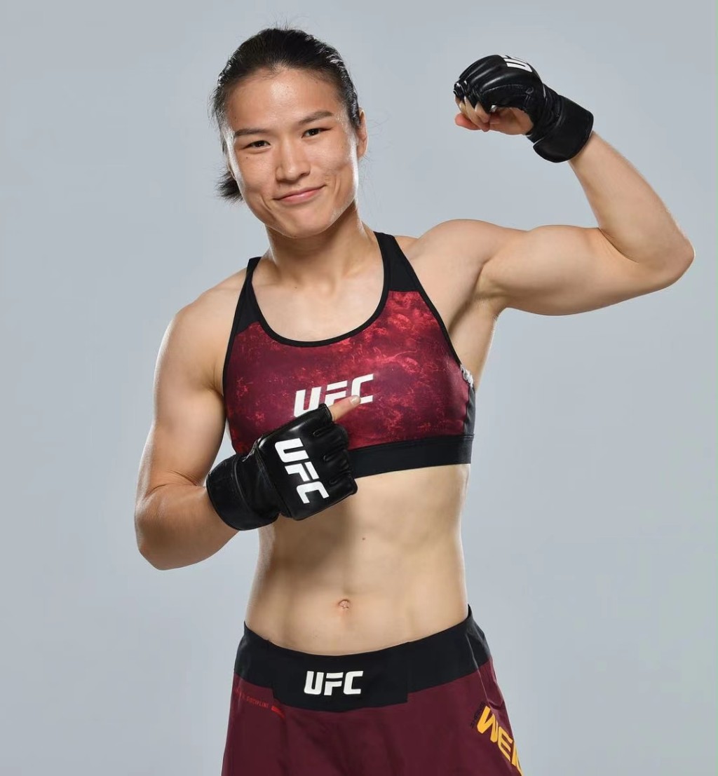 张伟丽是中国女拳王。