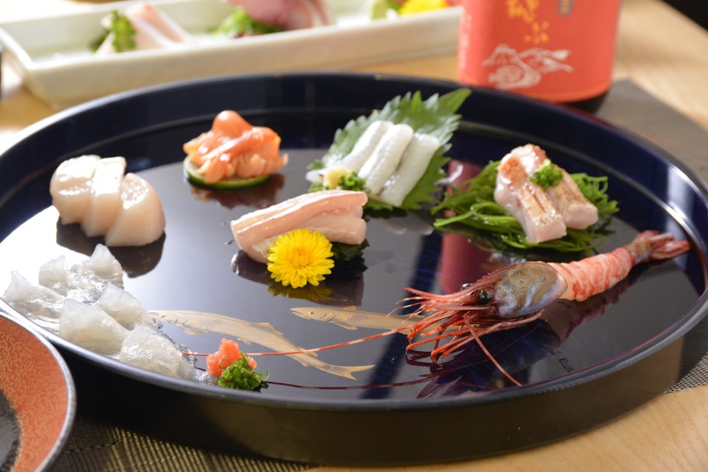網民相約女網友，花費約800元進食日本菜。示意圖片