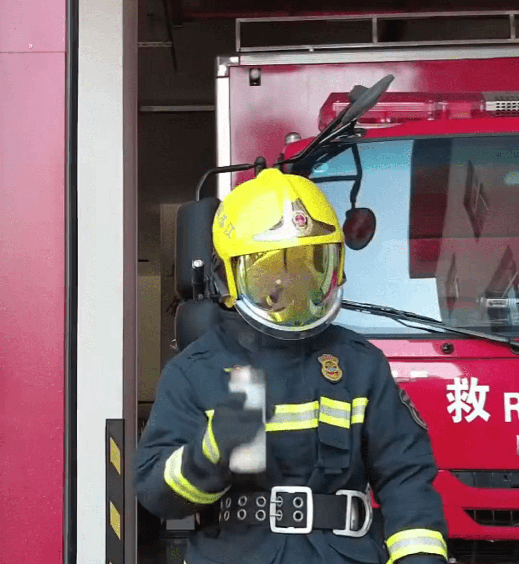 除垢劑遇到保溫杯內壁水垢會產生化學反應，快速釋放氣體，若在密封狀態中無法釋壓，同樣可能引發爆炸。