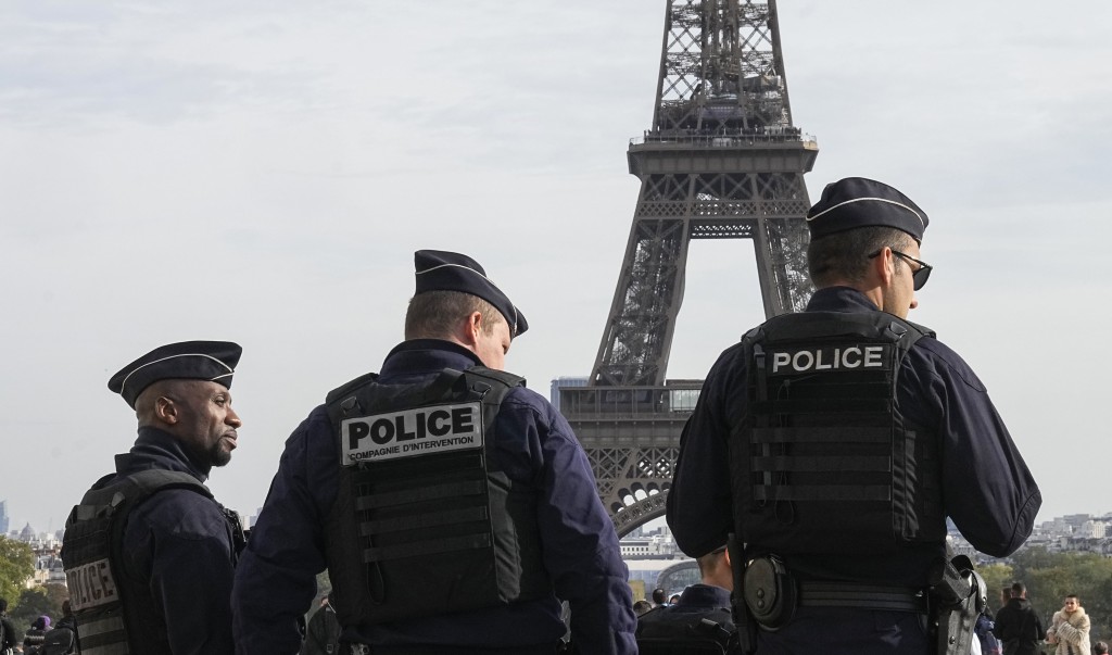 巴黎奧運前，法國加強保安檢查，提升反恐警戒級別。美聯社