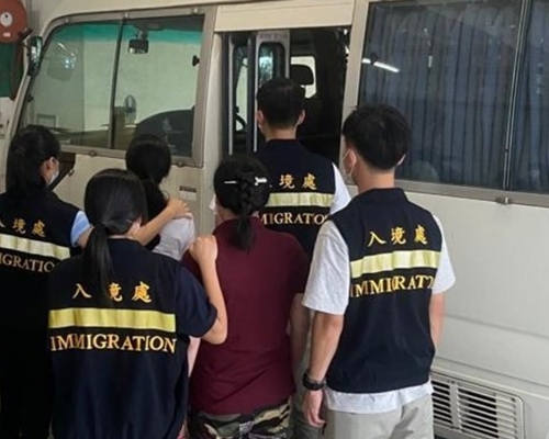 入境處一連四日進行反黑工行動,共有十人被捕。政府新聞處圖片