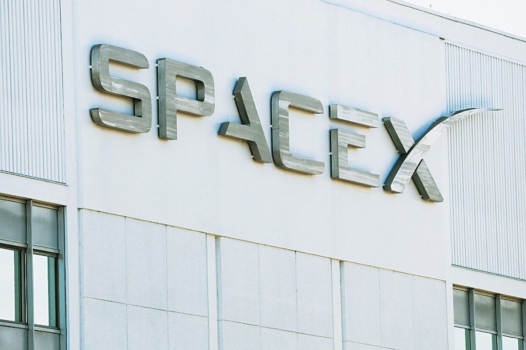 SpaceX據報認購額至少約1.17萬億港元。