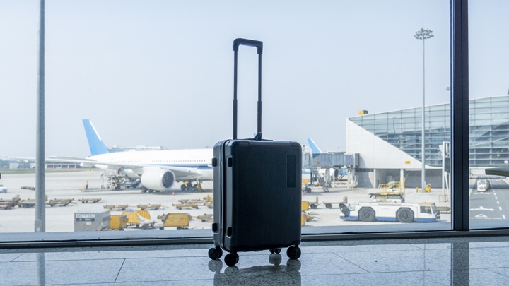 德國法蘭克福機場因黑色行李篋太多，導致約2000件行李被滯留。iStock示意圖