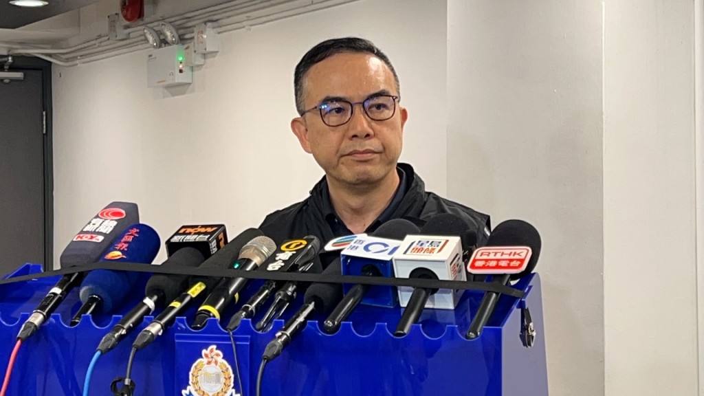 警方東區警區助理指揮官(刑事)警司關晉廷講述案件。蔡楚輝攝 警方東區警區助理指揮官(刑事)警司關晉廷講述案件。蔡楚輝攝