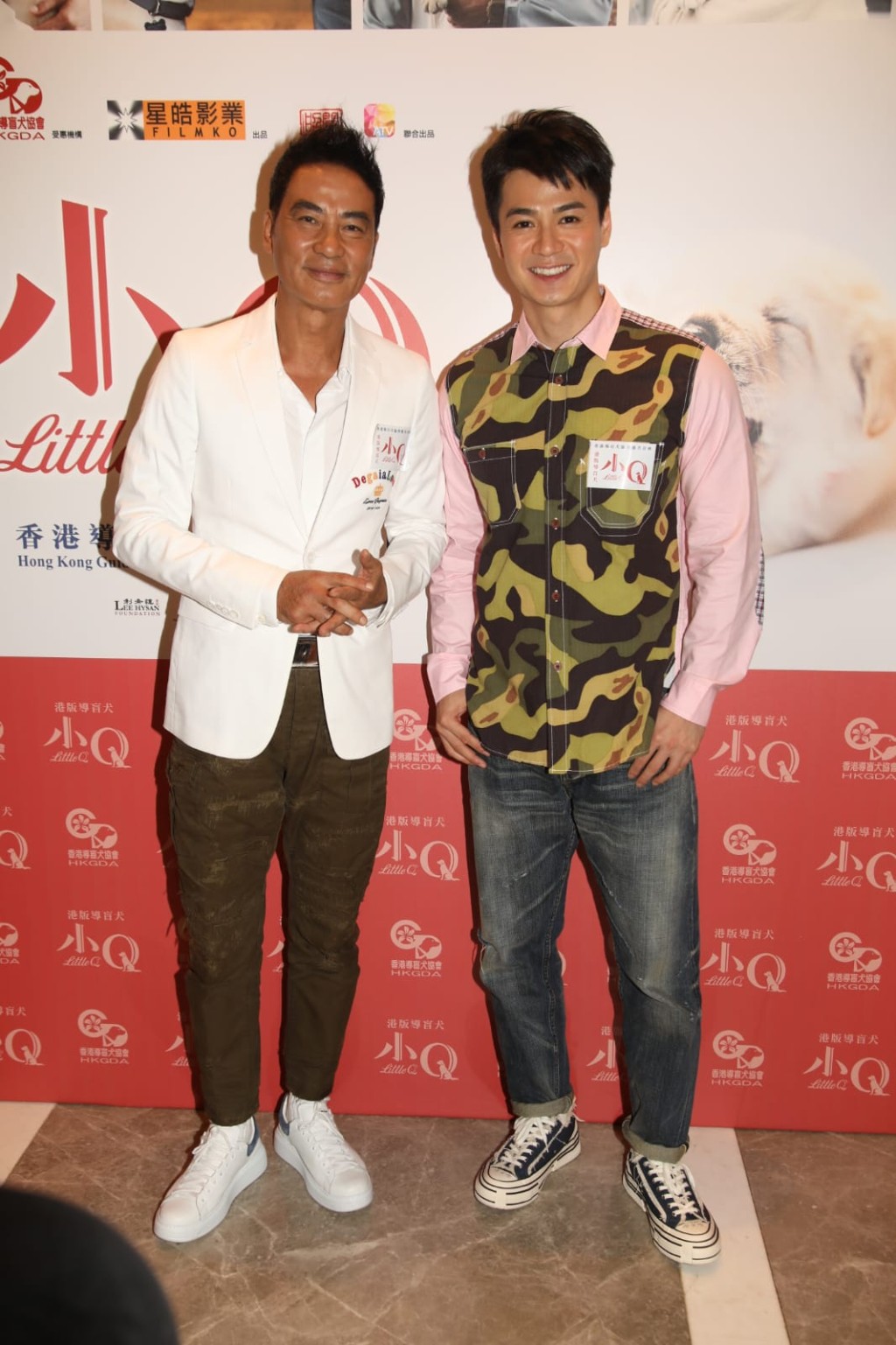 任達華(左)、羅仲謙(右)出席電影《小Q》慈善首映禮。