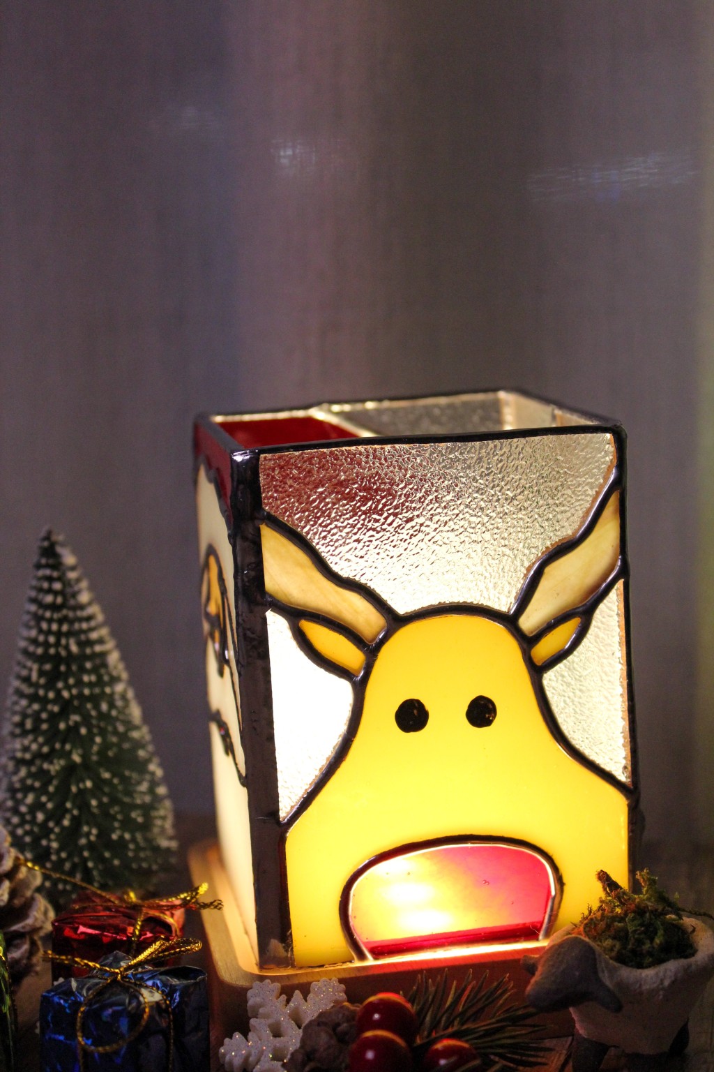 Purr Purr Cat Studio – 壓花玻璃聖誕樹/聖誕小夜燈工作坊（圖片來源：誠品）