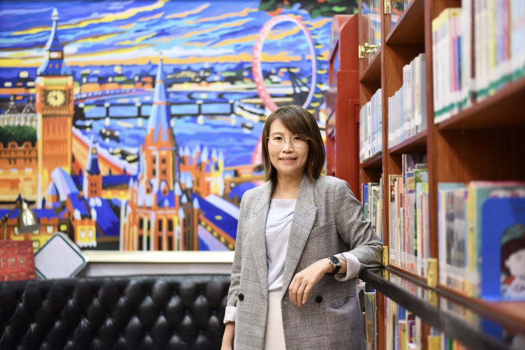 幼小銜接課程「語言學習啟蒙 × 統一選校策略」將由英皇書院同學會小學屈嘉曼校長擔全主講。（圖片來源：英皇書院同學會小學）