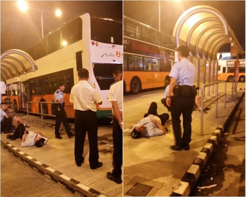 車長受傷倒地。
