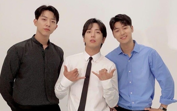 CNBLUE今後會以三人組合形式活動。