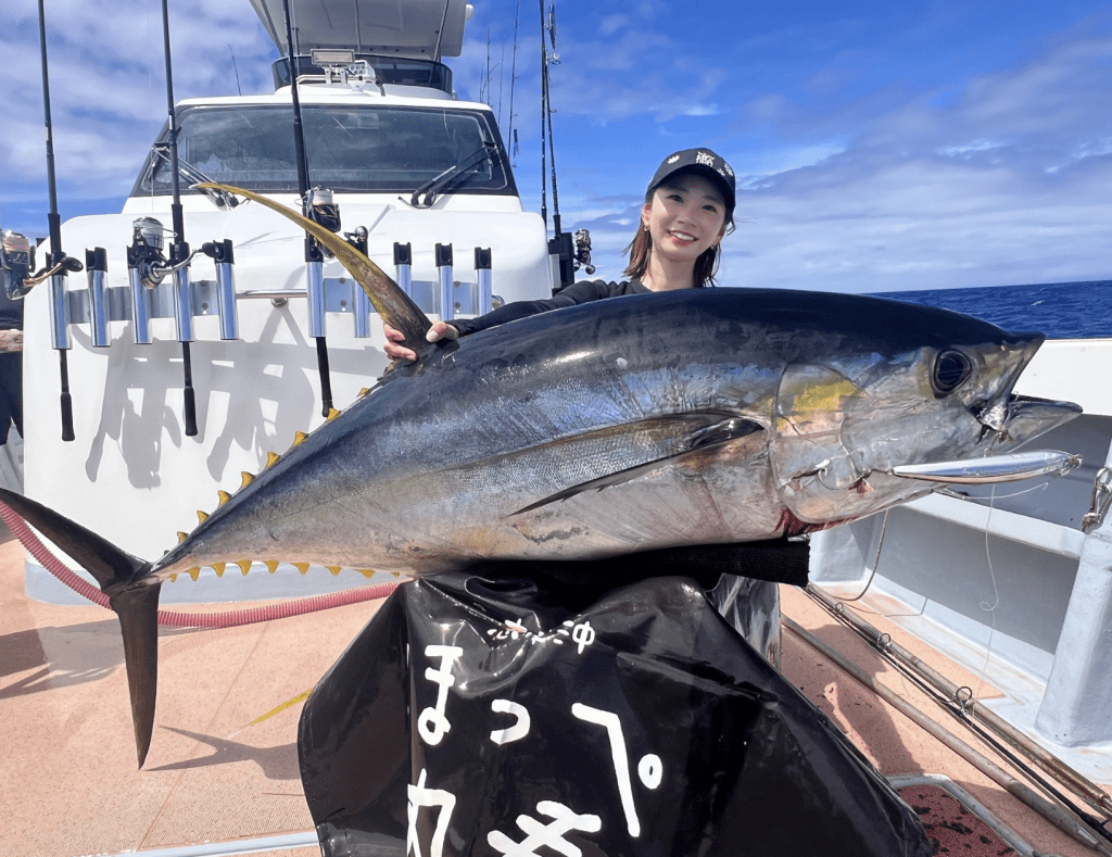 日本27岁人气女偶像公路避鹿撞车满脸血分享iPhone一功能救回性命| 星岛加拿大都市网多伦多