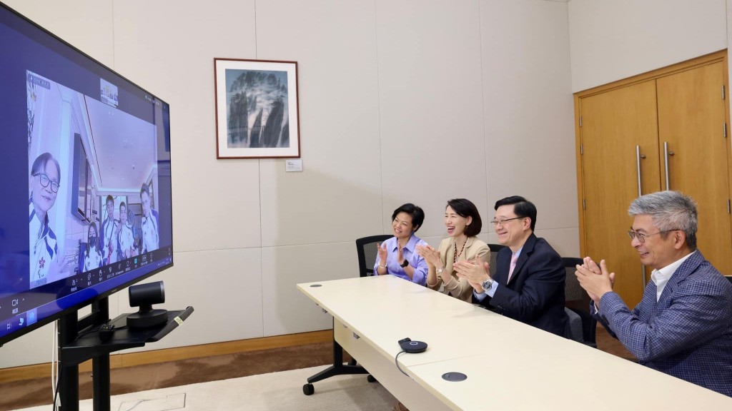 巴黎殘奧閉幕︱李家超:港隊表現優越創佳績 向世界展現不屈不撓的香港精神