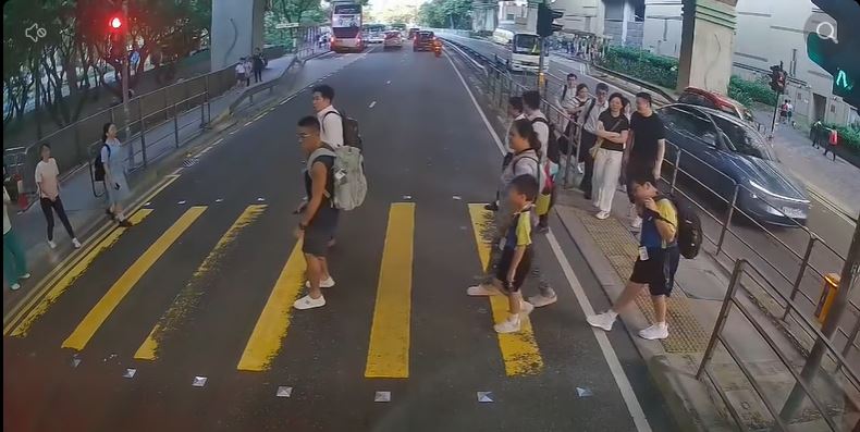 fb車cam L（香港群組）Kitty Chau影片截圖