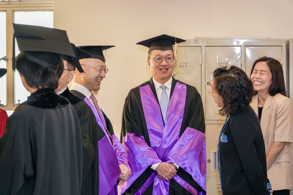 律政司司長林定國（中）。林定國FB圖片